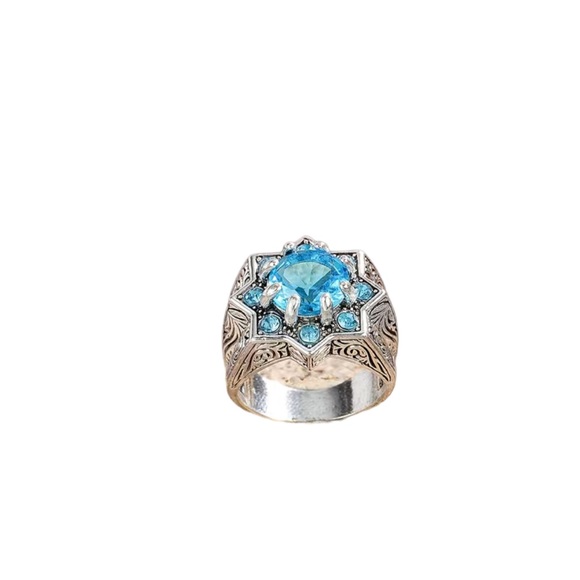 Turquoise Sapphire and Engraved Silver Ring - Picture 3 of 7